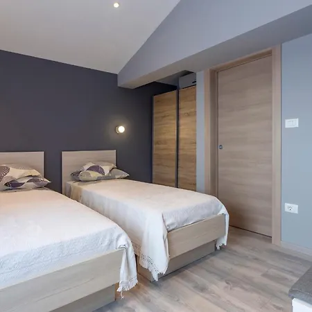 In Poreč - Haus Für 6-8 Personen Villa *
